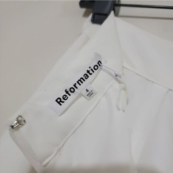 Reformation Serres Two Piece Set - Picture 9 of 12